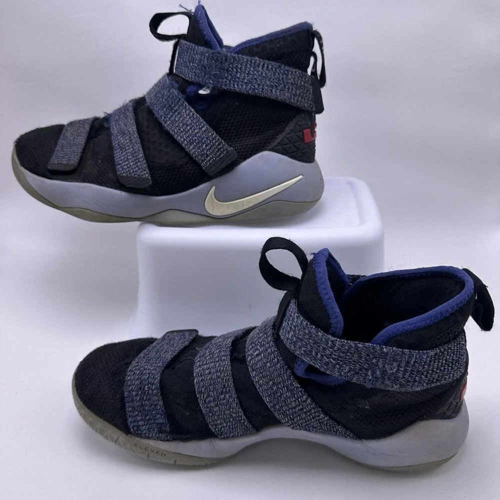 Nike Zoom Lebron Soldier XI 918369-005 Youth Basketball Sneakers Shoes Size 5.5Y